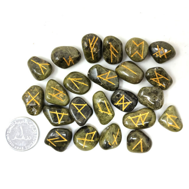Vessonite Stone Rune Sets